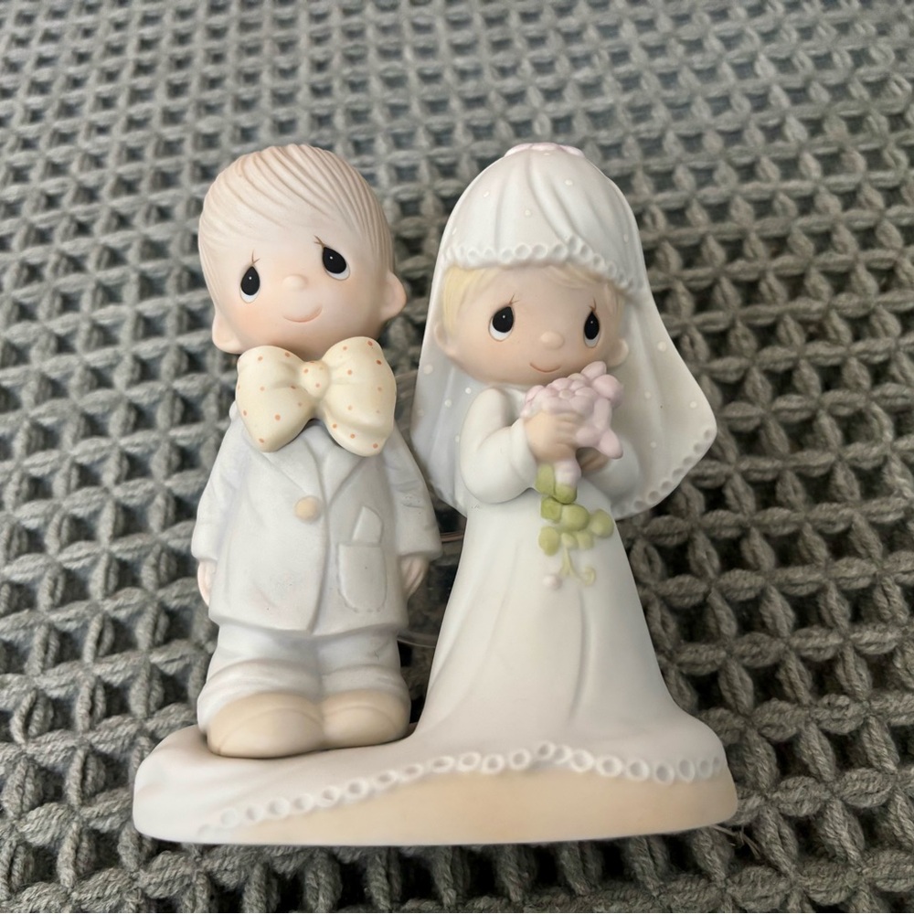 Precious Moments The Lord Bless You and Keep You 1979